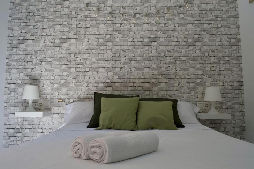 Apartamento En Sevilla Centro Con Vistas A La Plaza Alameda De Hercules - Hasta 7 Personas Εξωτερικό φωτογραφία